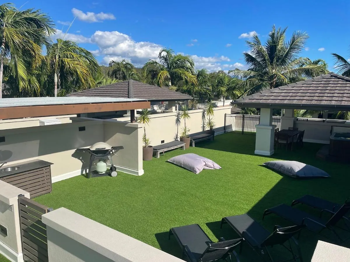 Penthouse 239 At See Temple Port Douglas 0*,  Australia